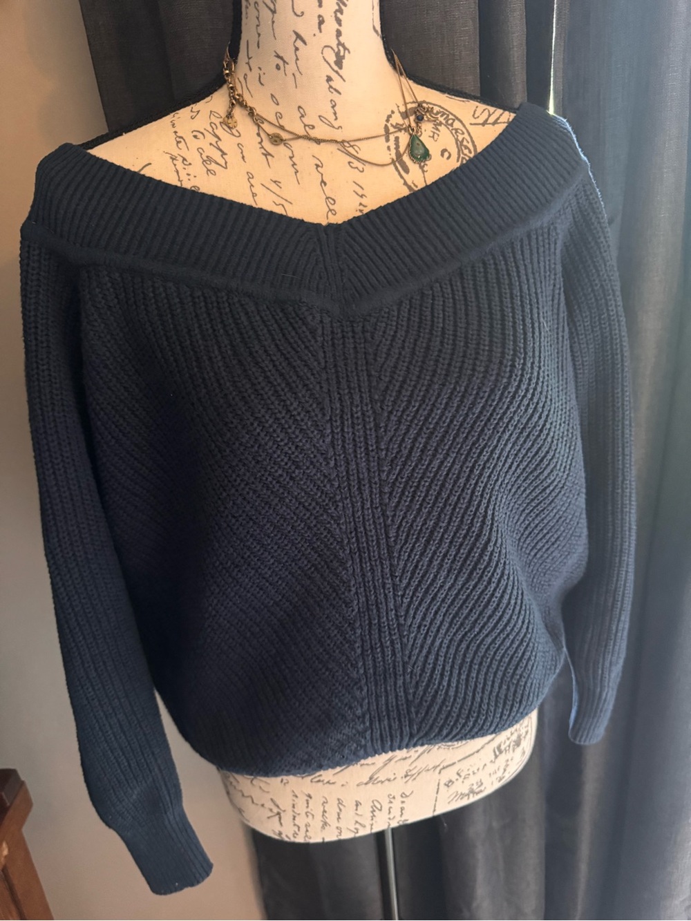Abercrombie & Fitch Navy Off-the-Shoulder Ribbed Knit Sweater